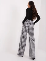 Spodnie LK SP model 19069317 czarno biały - FPrice
