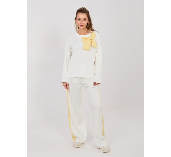 Sada IT KMPL 22220.69 ecru Sada IT KMPL 22220.69 ecru