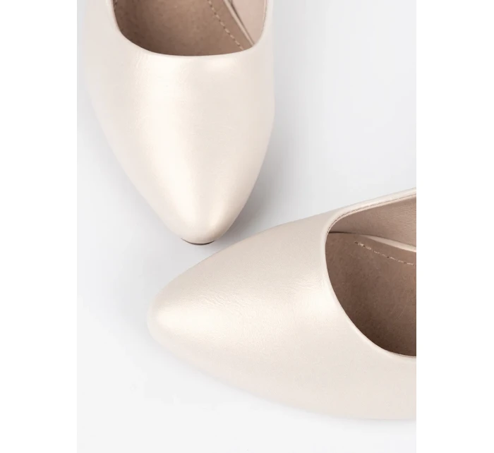 Zajímavé  lodičky Jasnobeżowy dámské na jehlovém podpatku