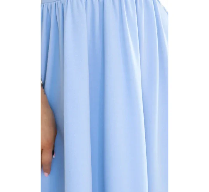 Šaty s výstřihem a krátkými rukávy model 21056000 - numoco Šaty s výstřihem a krátkými rukávy model 21056000 - numoco