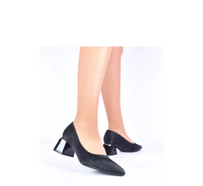 Lodičky na sloupku model 222037 Solea Lodičky na sloupku model 222037 Solea