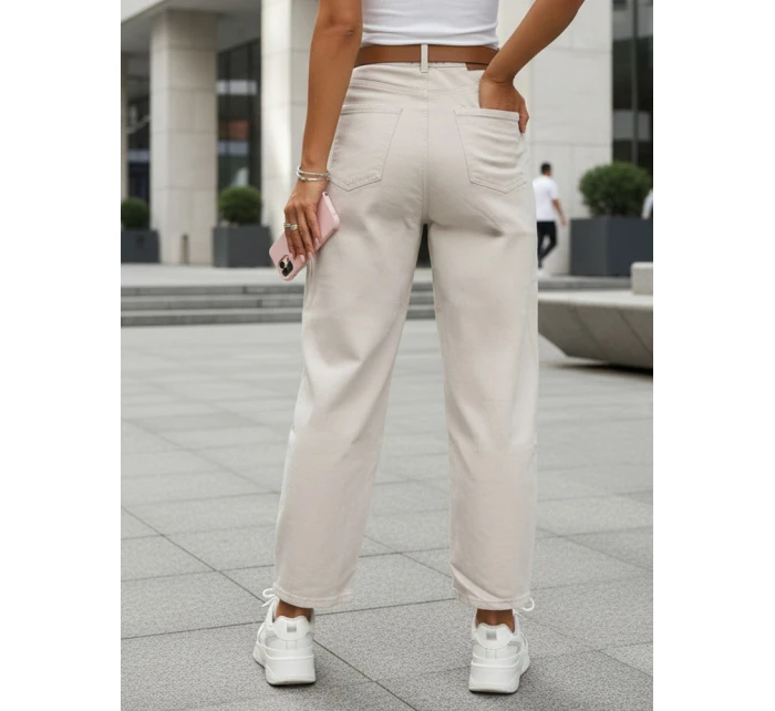 Jeansy damskie z wysokim stanem mom fit z paskiem beżowe FashionStreet UY2918