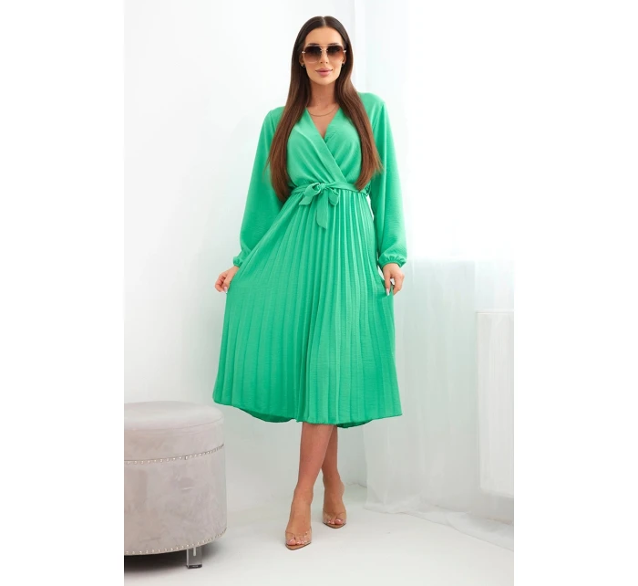 Šaty s vázáním a model 21924461 sukní jasně zelená - K-Fashion