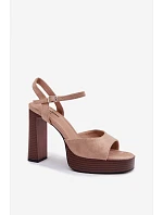 Sandály na podpatku model 226117 Step in style Sandály na podpatku model 226117 Step in style