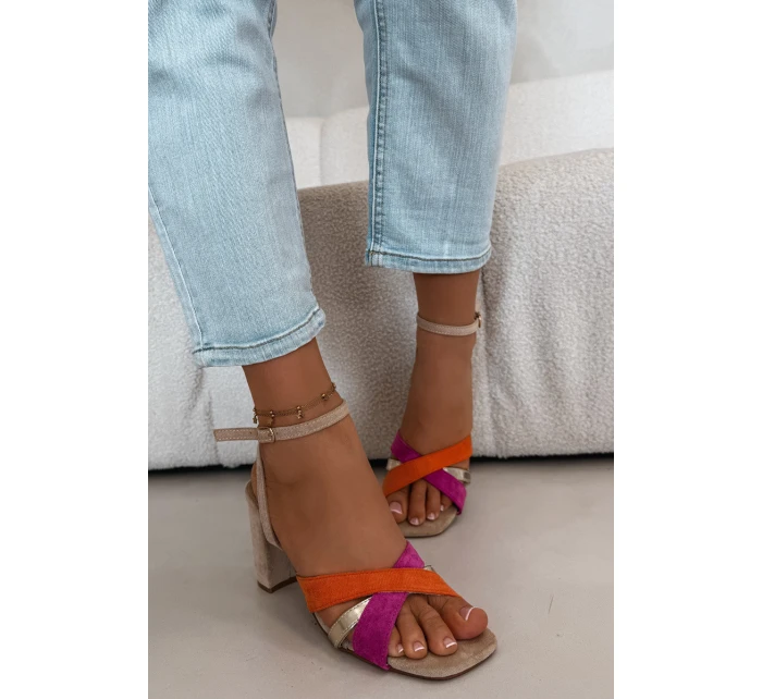 Dámské sandály na podpatku s pásky Eko semiš Béžové model 21937467 - Boto