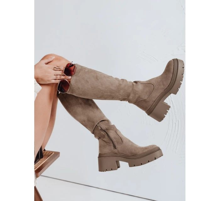 Dámské semišové kozačky na silné podrážce béžové FashionStreet ZY1167