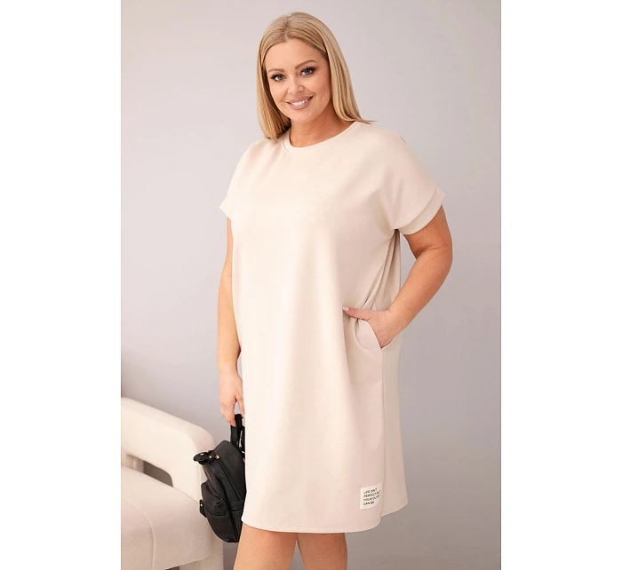 Dámské šaty Plus Size s krátkým rukávem a kapsami béžová