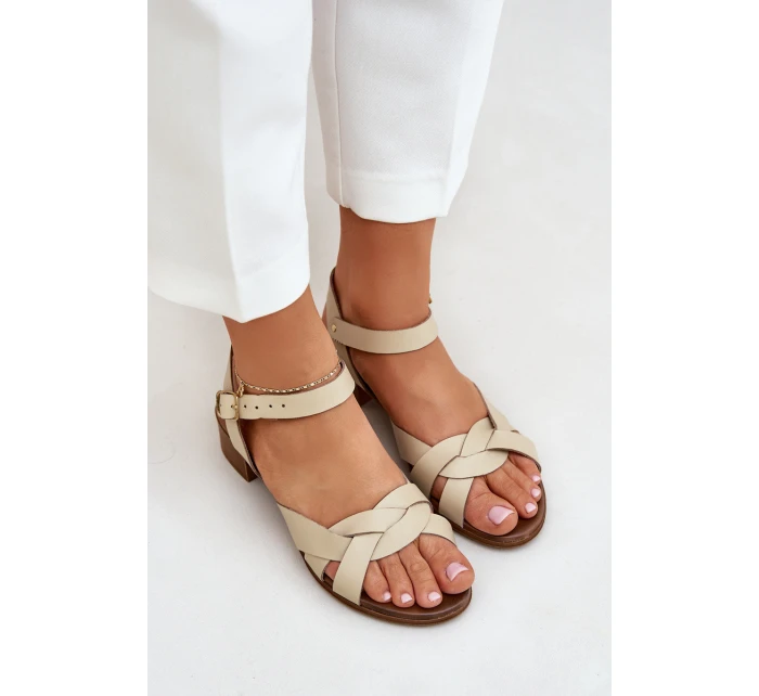 Kožené sandály na jemném podpatku světle béžové Zazoo 40372
