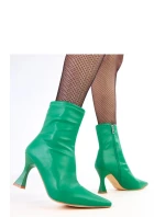 Boty na podpatku model 218539 Solea Boty na podpatku model 218539 Solea