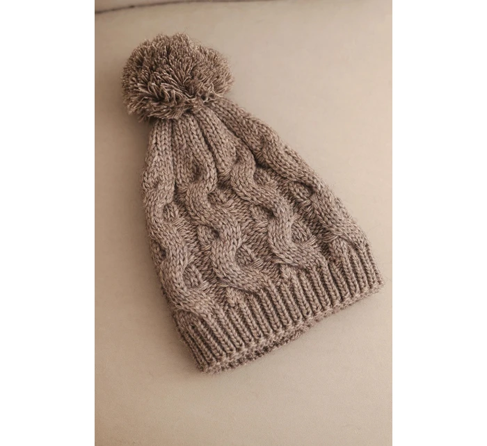 Dámská zimní čepice vlněná s krystaly a vzorem model 21859315 mocca - K-Fashion