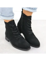 Dámské černé semišové prolamované kozačky model 21905582 - S.Barski Dámské černé semišové prolamované kozačky model 21905582 - S.Barski