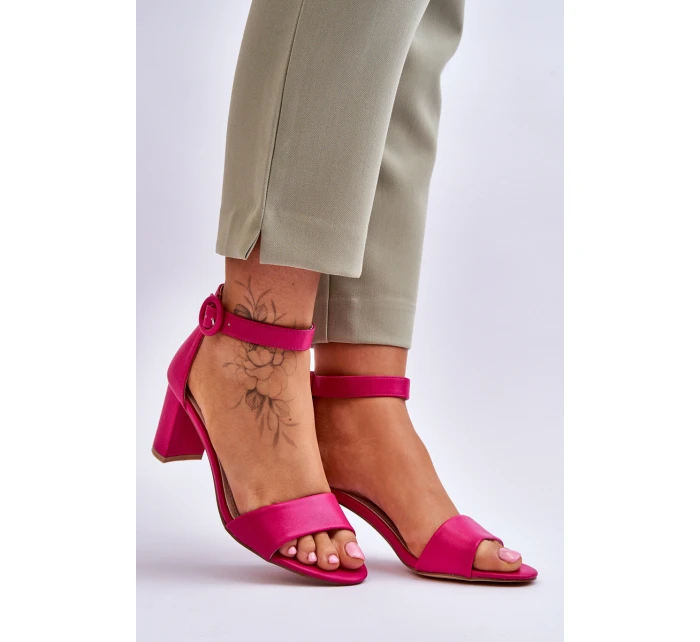 Dámské Sandály Na Podpatku Fuchsie model 21618211 - EVENTO Dámské Sandály Na Podpatku Fuchsie model 21618211 - EVENTO