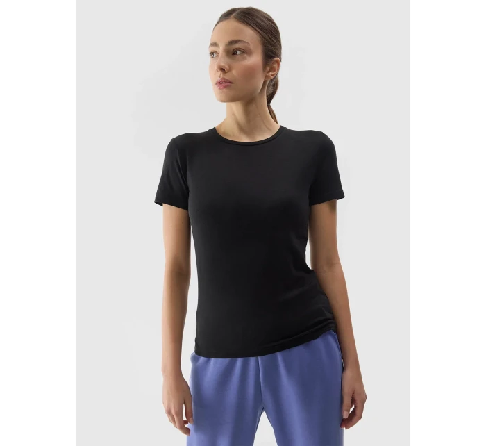 Dámské hladké tričko slim 4F - černé Dámské hladké tričko slim 4F - černé