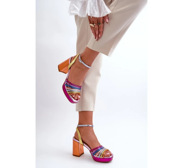 Dámské sandály na podpatku D&A CR920 Multikolor