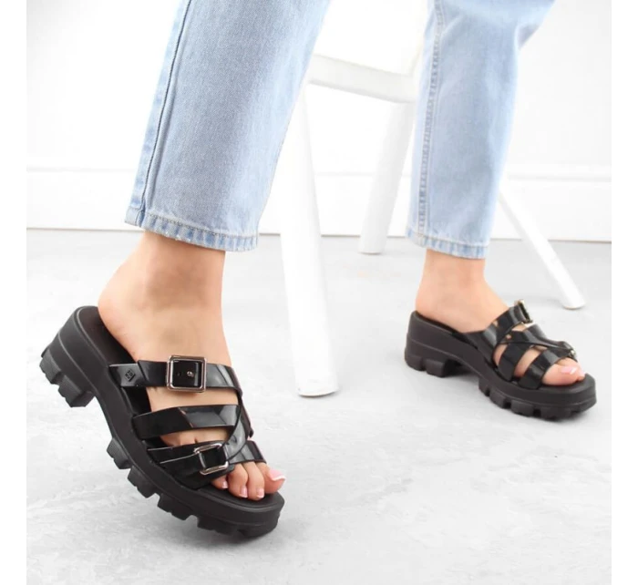 žabky s podpatkem W model 20183834 - Zaxy žabky s podpatkem W model 20183834 - Zaxy