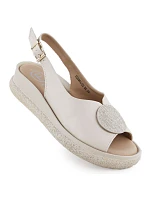 Dámské sandály na platformě se zirkony béžové Filippo DS6984