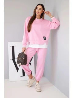 Dámská souprava s máslovou barvou s volnou mikinou a tepláky světle růžový