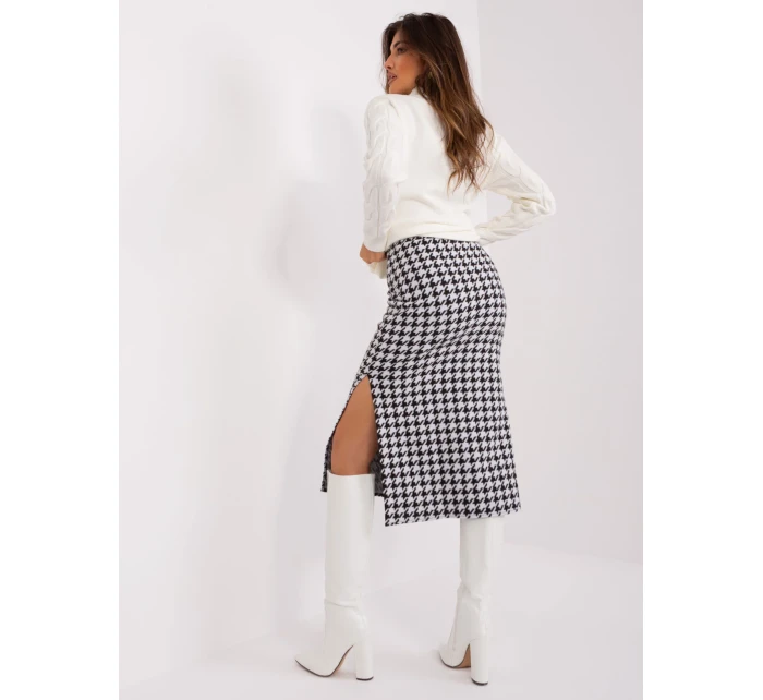 Sukně LK SD 509400 1.09P bílá a černá