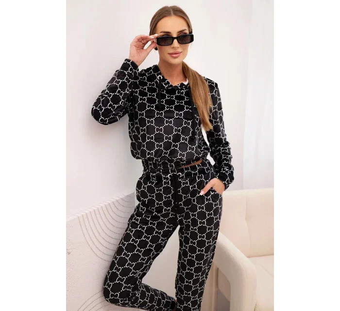 Dámská souprava z veluru s potiskem černý