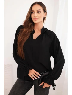 Dámská blůza z viskózy s výstřihem do V a vázáním u rukávů černá
