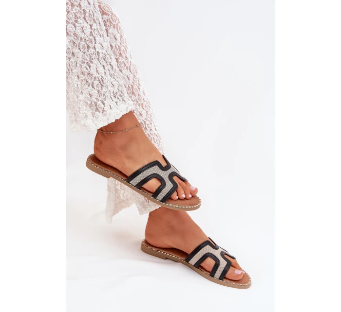 Dámské Pantofle Na Plochém Podpatku Černé model 21703847 - Boto Dámské Pantofle Na Plochém Podpatku Černé model 21703847 - Boto