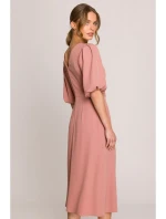 model 20966274 Šaty s puff rukávy růžové - STYLOVE