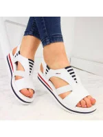 Sandály na platformě Rieker W V02Y5 white Sandály na platformě Rieker W V02Y5 white
