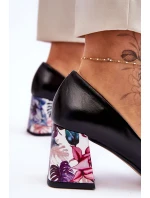 Kožené lodičky s ozdobným podpatkem Boty Černá model 21615894 - Boto Kožené lodičky s ozdobným podpatkem Boty Černá model 21615894 - Boto