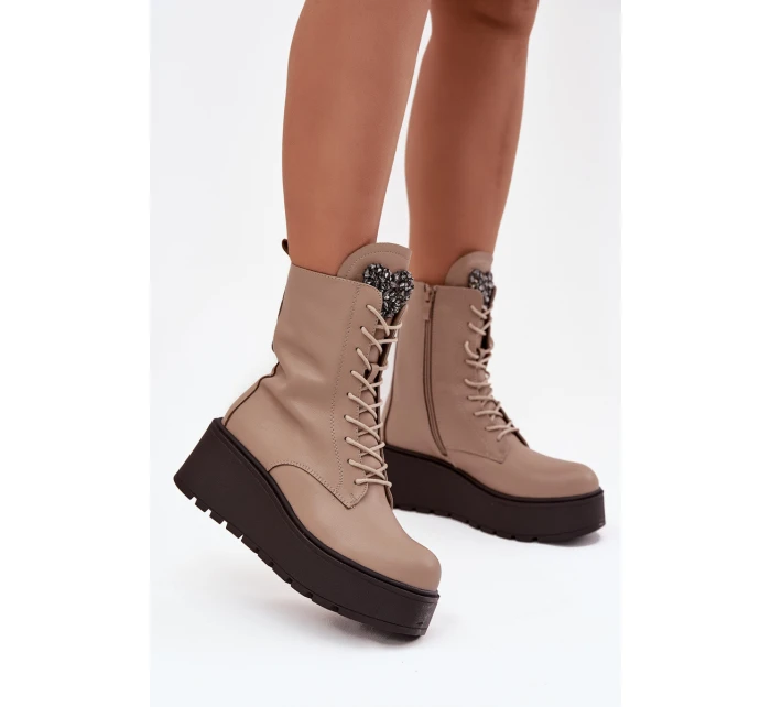 Dámské kožené botky Ulrika s ozdobou a zateplením – béžové