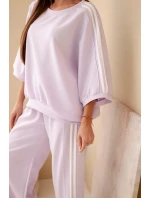 Dámský souprava viskózová máslo s širokou nohavicí a volnou blůzou světle fialový