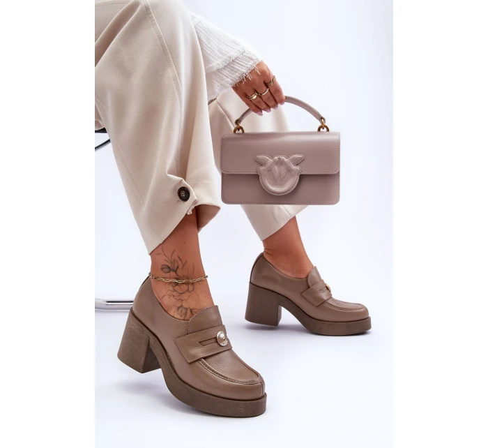 Dámské kožené polobotky na sloupku tmavě hnědé model 21630072 - Boto