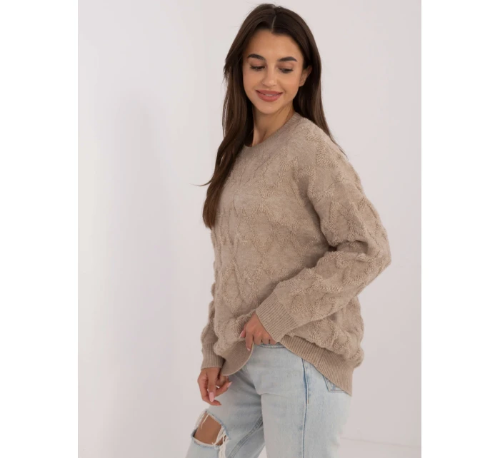 Sweter AT SW model 20470307 beżowy - FPrice Sweter AT SW model 20470307 beżowy - FPrice