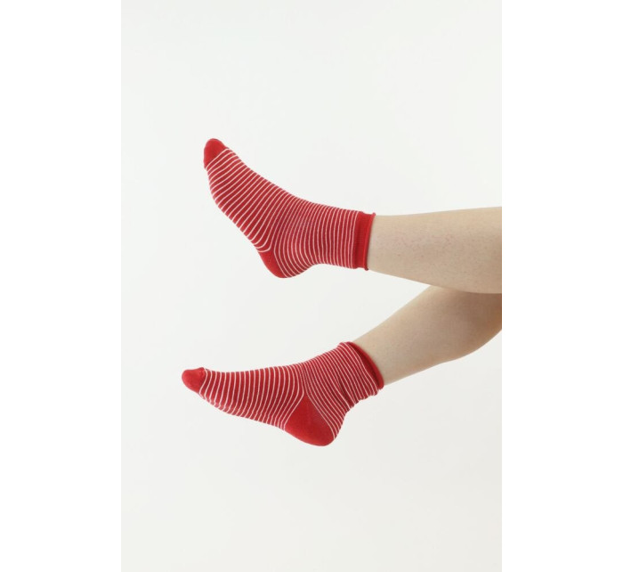 Thermo ponožky 83 červené s bílými pruhy