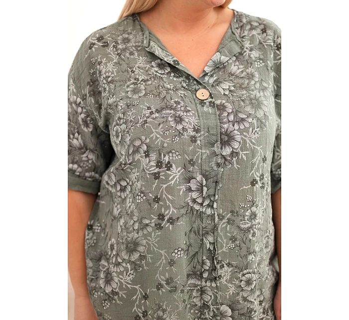 Dámská bavlněná halenka Plus Size s krátkým rukávem a ozdobným knoflíkem khaki