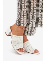 Dámské Pantofle S Pletením Na Podpatku Bílé model 21689432 - Boto Dámské Pantofle S Pletením Na Podpatku Bílé model 21689432 - Boto