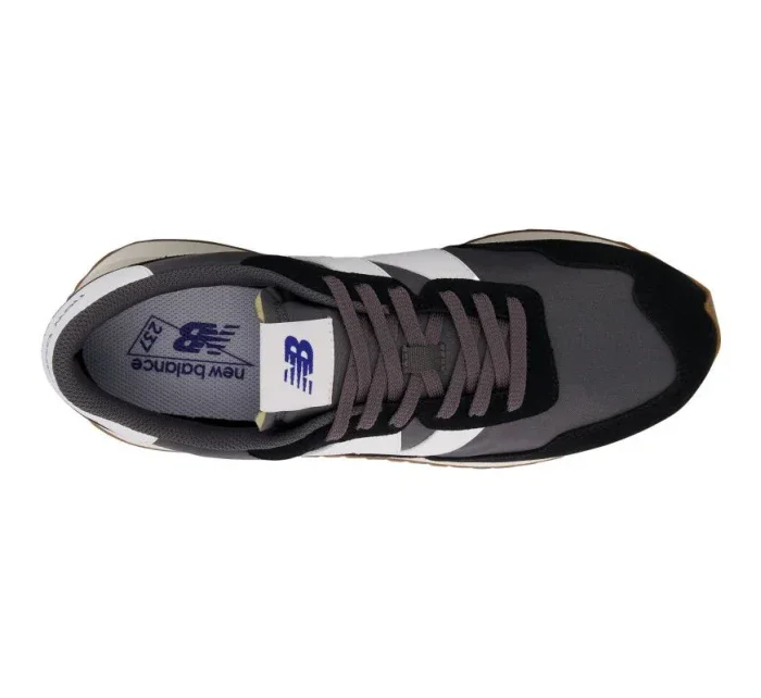 Pánské sportovní tenisky v černé barvě ze semišové kůže model 20693973 - New Balance