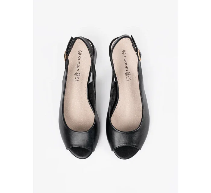 Zajímavé  sandály dámské černé na širokém podpatku