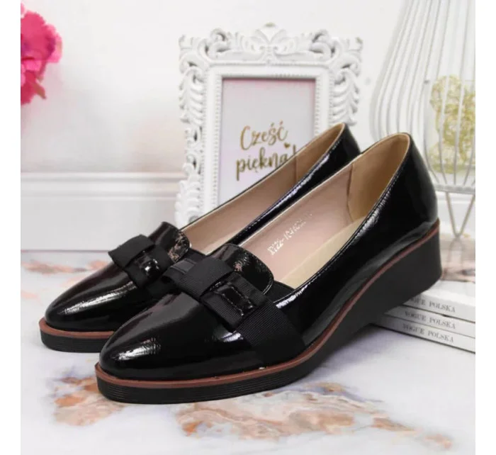 Dámské polobotky W JAN71 Černá - VINCEZA