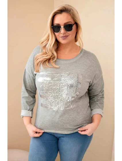 Dámská blůza Plus Size s potiskem a delším zadním dílem khaki