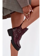 Kožené zateplené dámské boty s přezkami a ozdobným detailem model 21707581 bordó - Zazoo