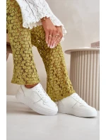 Dámské tenisky na platformě s ozdobným šněrováním bílé model 20458652 - Kesi Dámské tenisky na platformě s ozdobným šněrováním bílé model 20458652 - Kesi