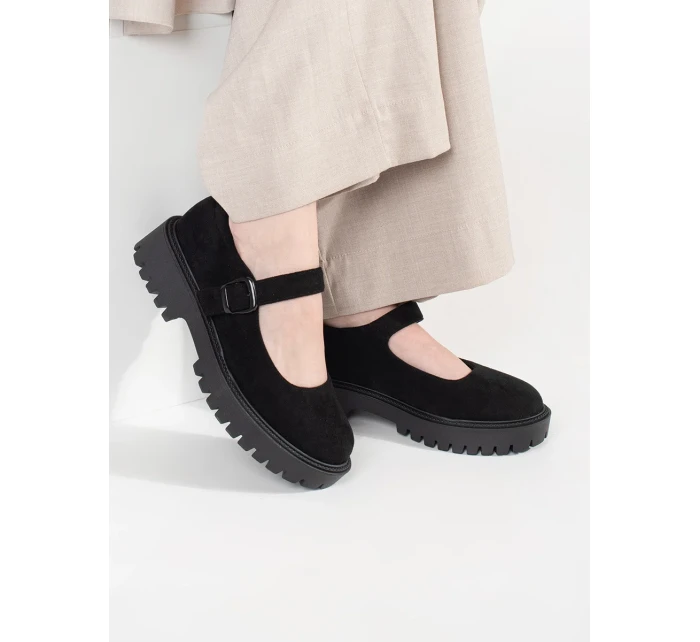 Stylové  polobotky dámské černé platforma