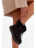 Sněhule s kožíškem a šněrováním Černé model 21821761 - Boto Sněhule s kožíškem a šněrováním Černé model 21821761 - Boto