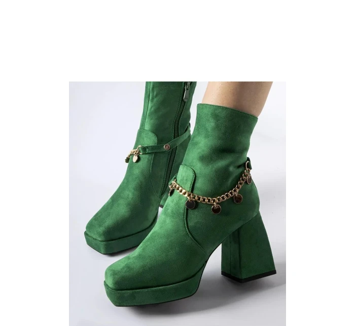 Boty na podpatku model 205085 Solea Boty na podpatku model 205085 Solea