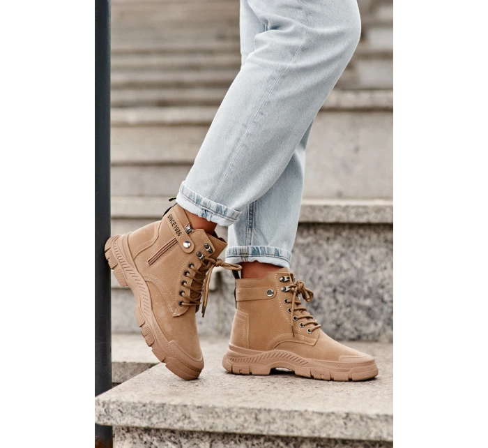 Ocieplené semišové dámské botky traperky béžové Jailina Ocieplené semišové dámské botky traperky béžové Jailina