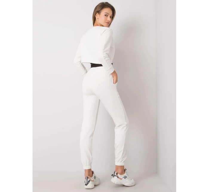 Sada HG KMPL 5382.21 ecru Sada HG KMPL 5382.21 ecru