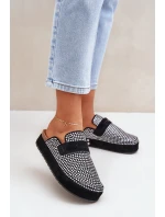 Dámské pantofle zdobené zirkony na platformě černé model 21683239 - Boto Dámské pantofle zdobené zirkony na platformě černé model 21683239 - Boto