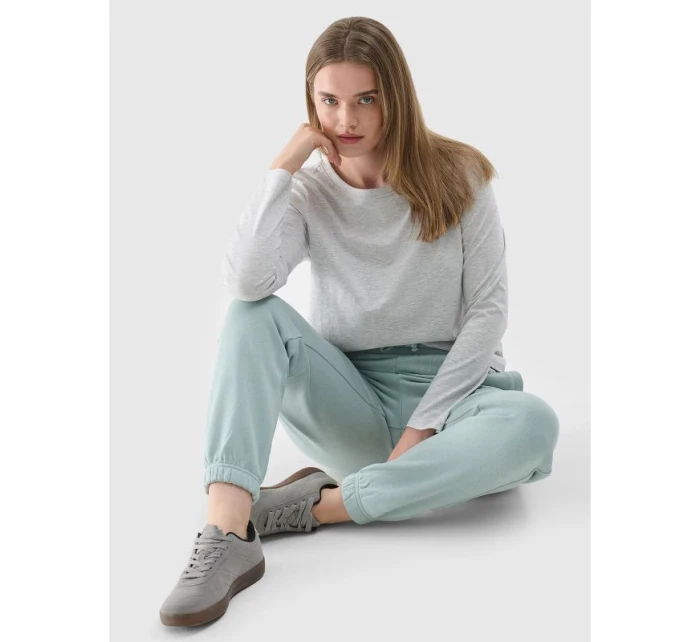 Dámské oversize hladké tričko s dlouhým rukávem model 21432182 - 4F Dámské oversize hladké tričko s dlouhým rukávem model 21432182 - 4F