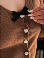 Dámský krátký svetr s mašlí hnědý Dstreet model 21988251 - FashionStreet