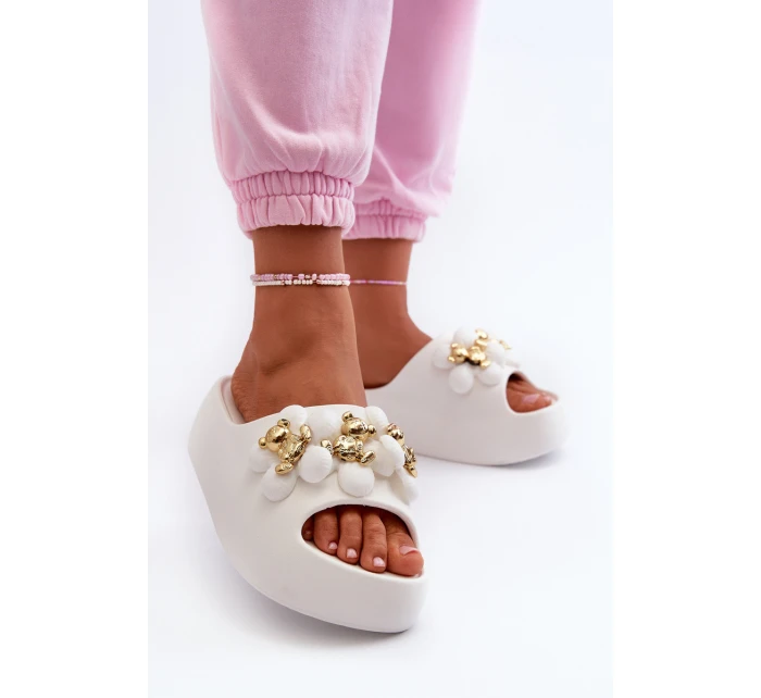 Dámské Pěnové Žabky S Ozdobami Na Podrážce Bílé model 21666043 - Boto